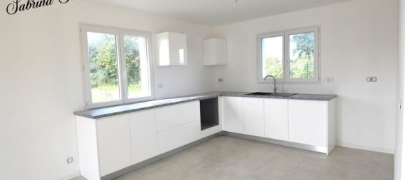 3 Schlafzimmer Haus in La Genete, France, Nr. 265345 5