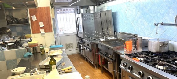 Imóvel comercial em Udine, Italy 300 m² N.º 138260 9