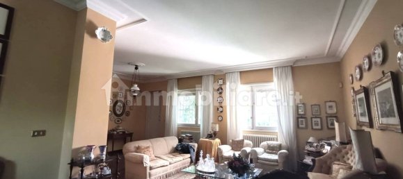 4 Schlafzimmer Haus in Rome, Italy, Nr. 370164 13