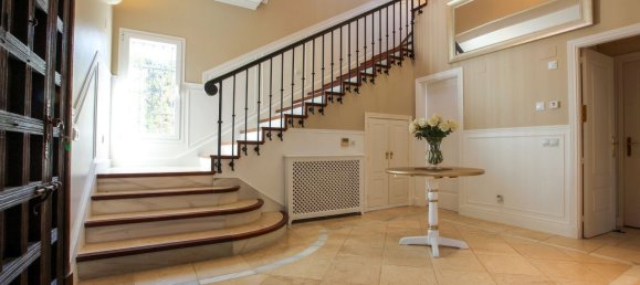 7 bedrooms Villa in Cadiz, Spain No. 26508 10