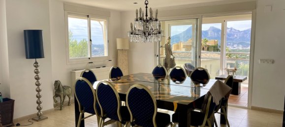 4 bedrooms House in Altea, Spain No. 12033 7