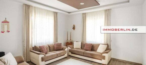 6 rooms Villa in Rudow, Germany No. 359075 5