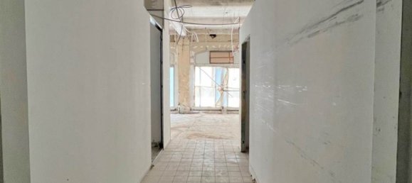 485m² Commercial property in Padua, Italy No. 257987 10