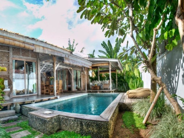 2 chambres villa à louer à Seminyak, Badung, Bali, Indonesia № 3477