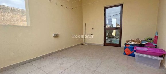 2 bedrooms House in Luqa, Malta No. 1863 34