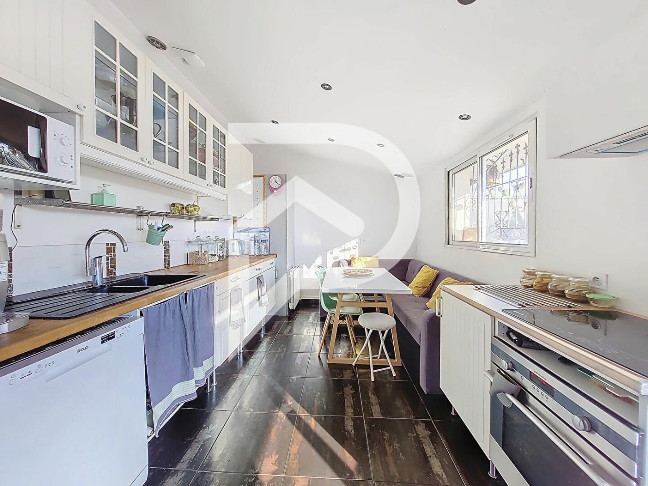 3 bedrooms House in Vernouillet, France No. 82146