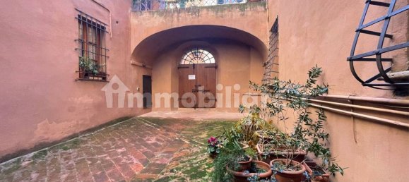5 bedrooms Apartment in Montepulciano, Italy No. 57086 3