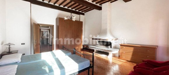 5 bedrooms Apartment in Montepulciano, Italy No. 57086 2