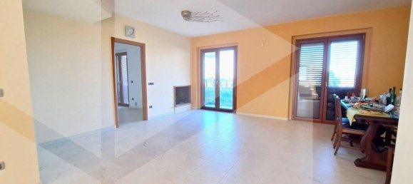 6 rooms Villa in Campomarino, Italy No. 23478 5