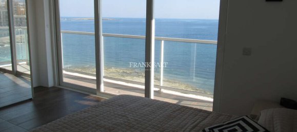2 bedrooms Penthouse in Saint Paul's Bay, Malta No. 10757 4