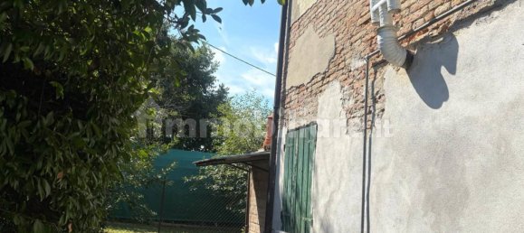 2 bedrooms Villa in Ferrara, Italy No. 307304 6