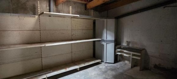  Commercial property in Perpignan, France No. 294839 5