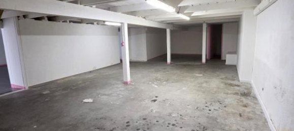  Commercial property in Perpignan, France No. 294839 4