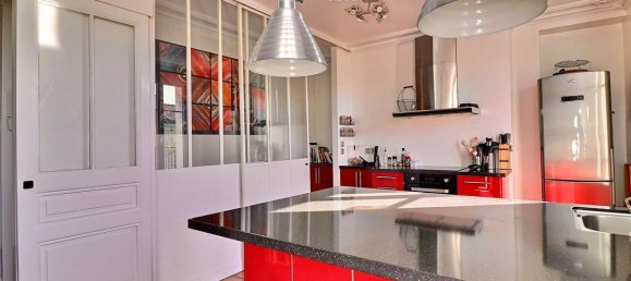 3 bedrooms Duplex in Paris, France No. 182624 7