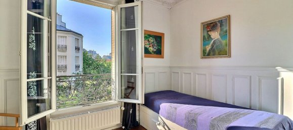 3 bedrooms Duplex in Paris, France No. 182624 11