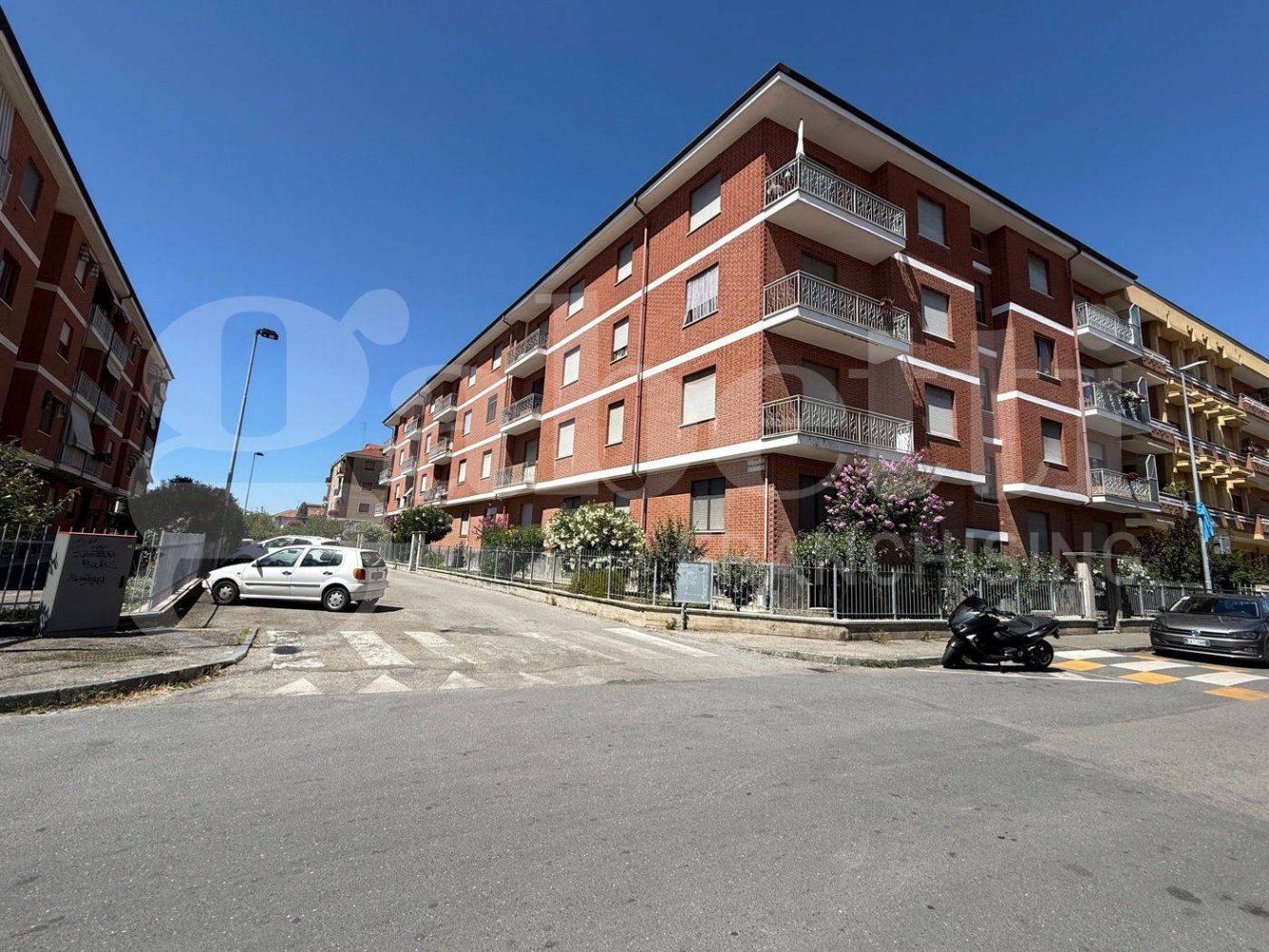 2 bedrooms Apartment in Bra, Italy No. 261455