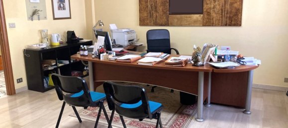 6 rooms Commercial property in Turin, Italy No. 117678 7