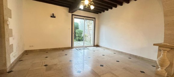 4 bedrooms House in Bievres, France No. 44441 6