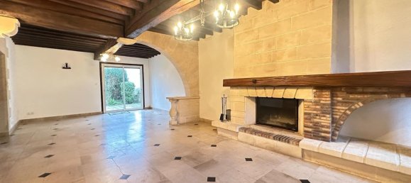 4 bedrooms House in Bievres, France No. 44441 4