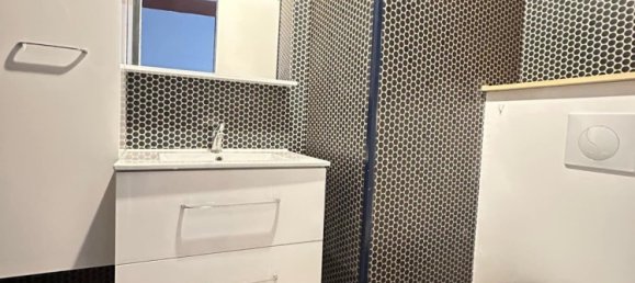 4 bedrooms House in Bievres, France No. 44441 18