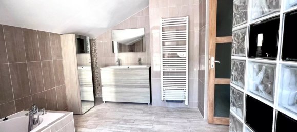 3 bedrooms House in Montataire, France No. 88877 11