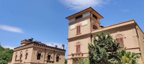 5 rooms Apartment in Palermo, Italy No. 112834 2