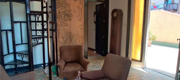 5 rooms Apartment in Palermo, Italy No. 112834 9