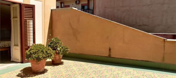 5 rooms Apartment in Palermo, Italy No. 112834 6