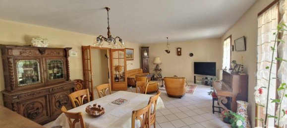 5 bedrooms House in Loiret, France No. 230776 9