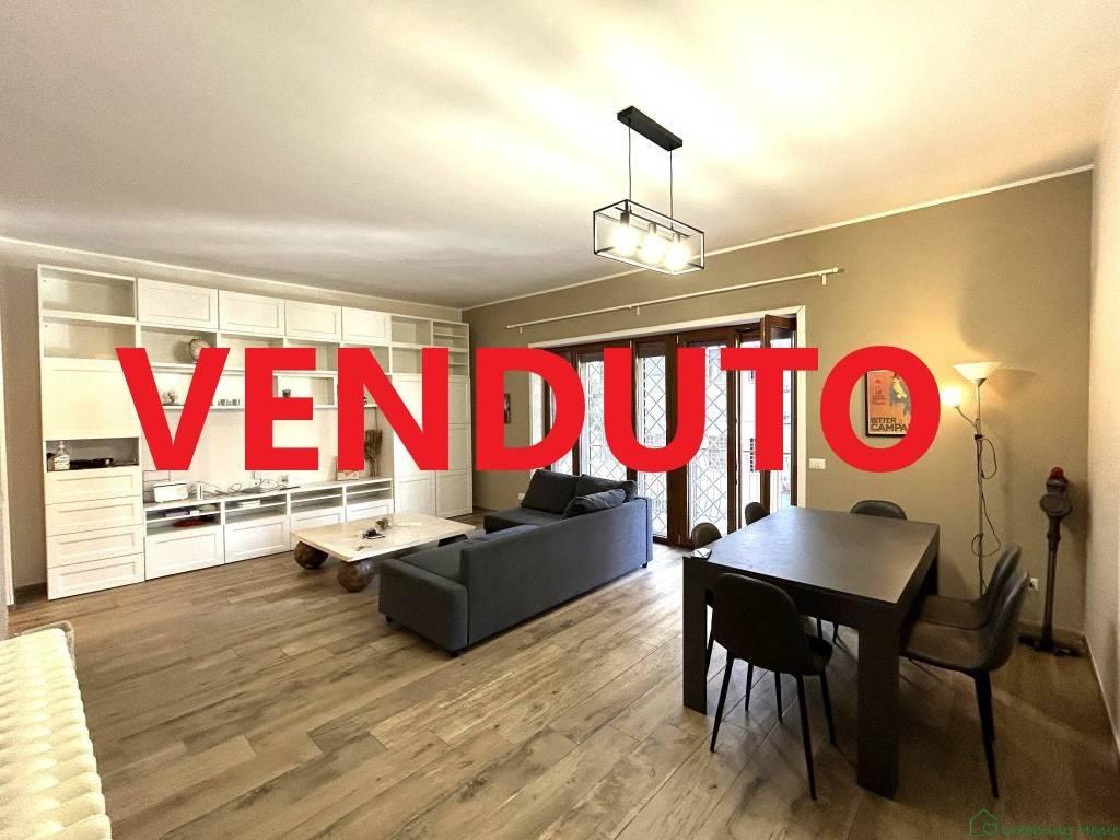 4 rooms Apartment in Rome, Italy No. 34109