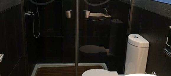 Коммерческая недвижимость 310м² в Ла-Корунья, Испания № 18789 20