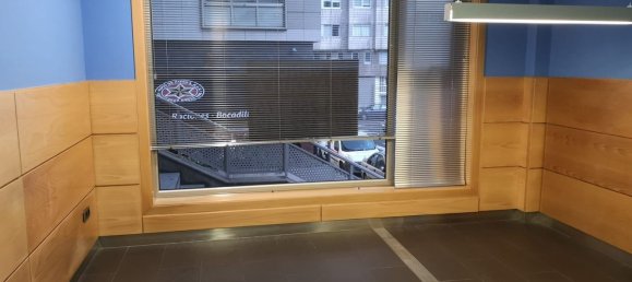 Коммерческая недвижимость 310м² в Ла-Корунья, Испания № 18789 4