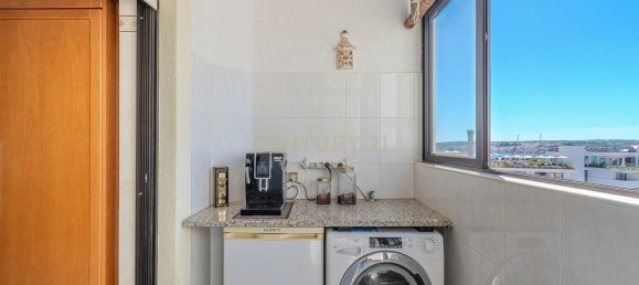 2 bedrooms Apartment in Portimao, Portugal No. 220021 4