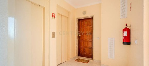 2 bedrooms Apartment in Portimao, Portugal No. 220021 27