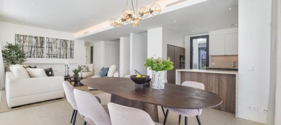 6 bedrooms Villa in Marbella, Spain No. 109011 4