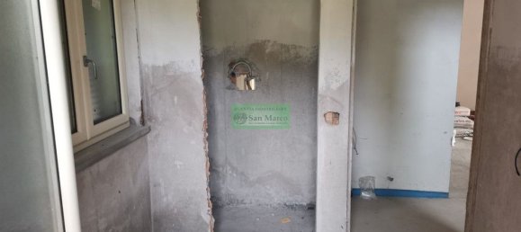 10 rooms House in Capannori, Italy No. 42747 18