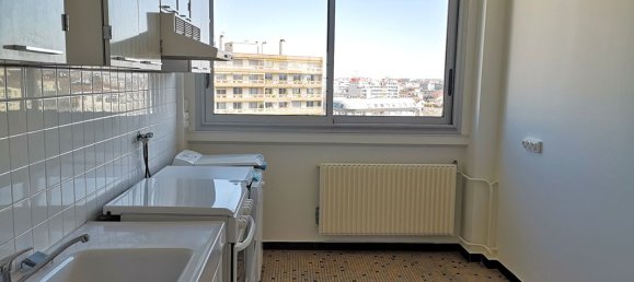 Apartamento de 3 dormitorios en Lyon, France No. 339305 7