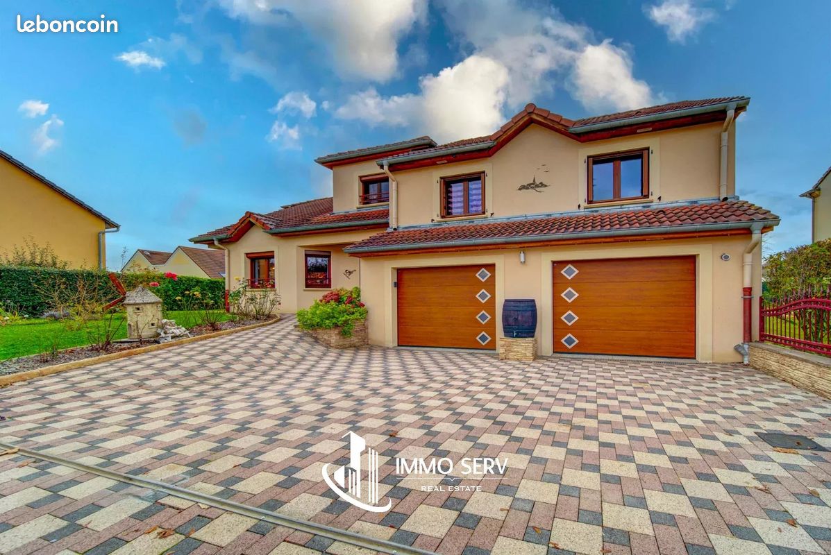 4 bedrooms House in Maizieres-les-Metz, France No. 161117