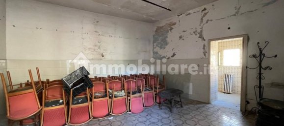 Casa de 6 dormitorios en Durazzano, Italy No. 82064 14