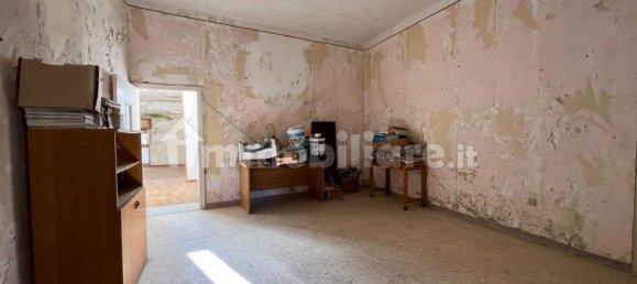 Casa de 6 dormitorios en Durazzano, Italy No. 82064 13