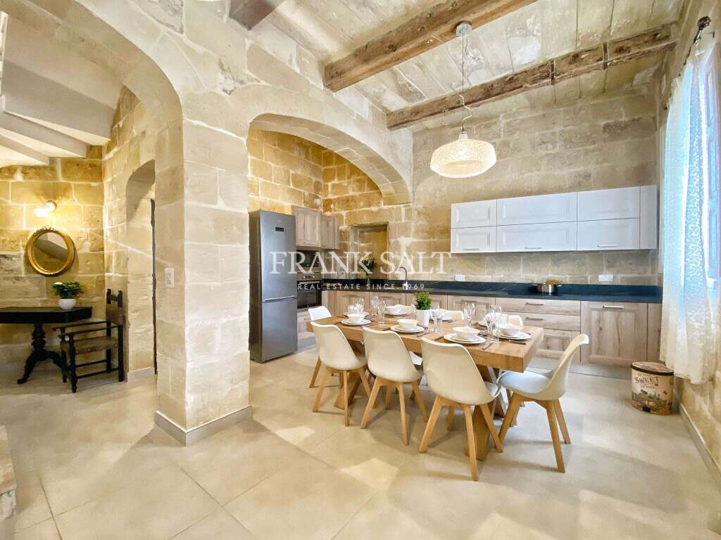 3 bedrooms House in Zabbar, Malta No. 11091