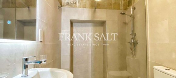 3 bedrooms House in Zabbar, Malta No. 11091 31