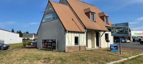 2 bedrooms House in Bernay, France No. 356134 2