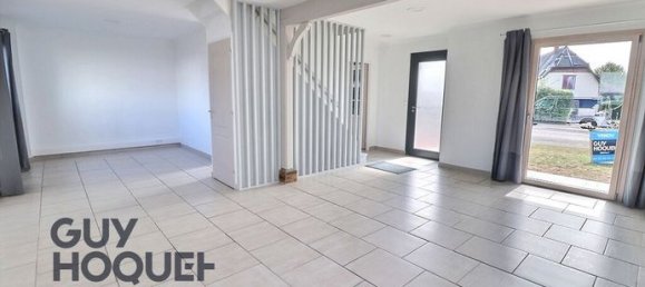 2 bedrooms House in Bernay, France No. 356134 6