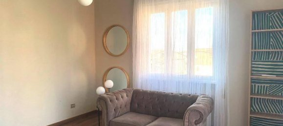 Квартира с 4 комнатами в Рим, Италия № 77298 6