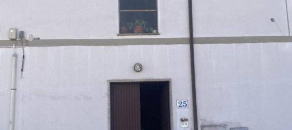 Квартира с 4 комнатами в Рим, Италия № 77298 32