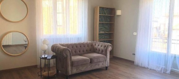 Квартира с 4 комнатами в Рим, Италия № 77298 34