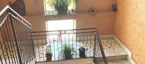 Квартира с 4 комнатами в Рим, Италия № 77298 19