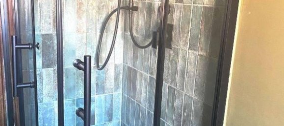 Квартира с 4 комнатами в Рим, Италия № 77298 16