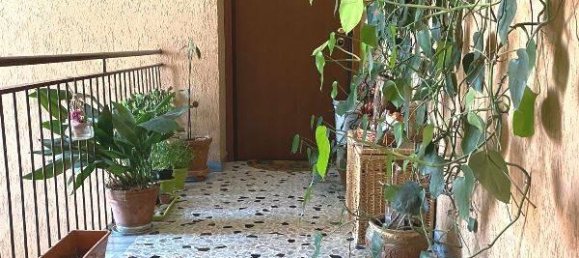 Квартира с 4 комнатами в Рим, Италия № 77298 28